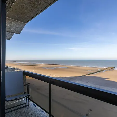 Bright On The 7th Floor Daire Middelkerke